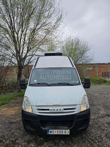 Iveco 35 S14