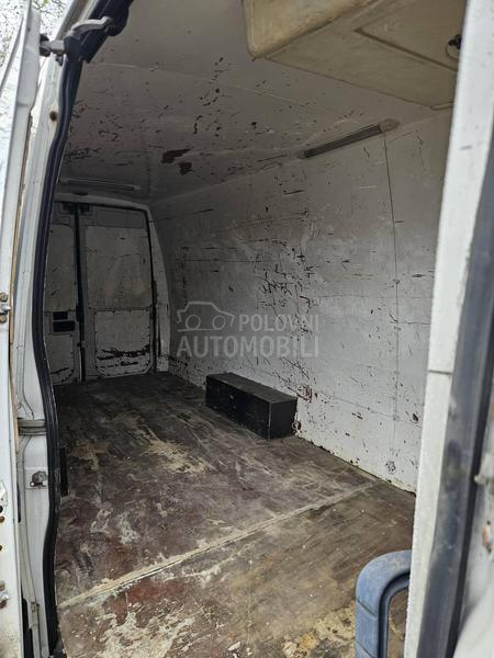 Iveco 35 S14
