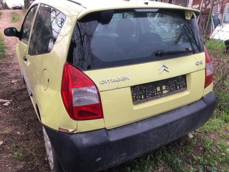 Citroen C2 -  kompletan auto u delovima