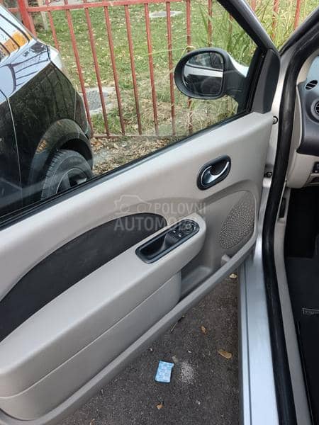 Renault Twingo 1.5 dci