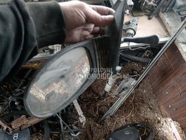 retrovizor za Fiat Cinquecento