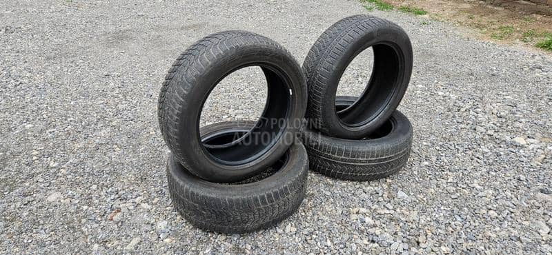 Continental 235/55 R19 Zimska