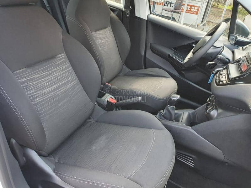 Peugeot 208 1.4 HDI