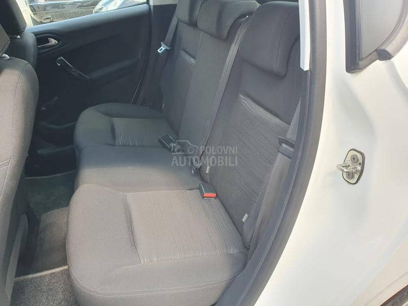 Peugeot 208 1.4 HDI