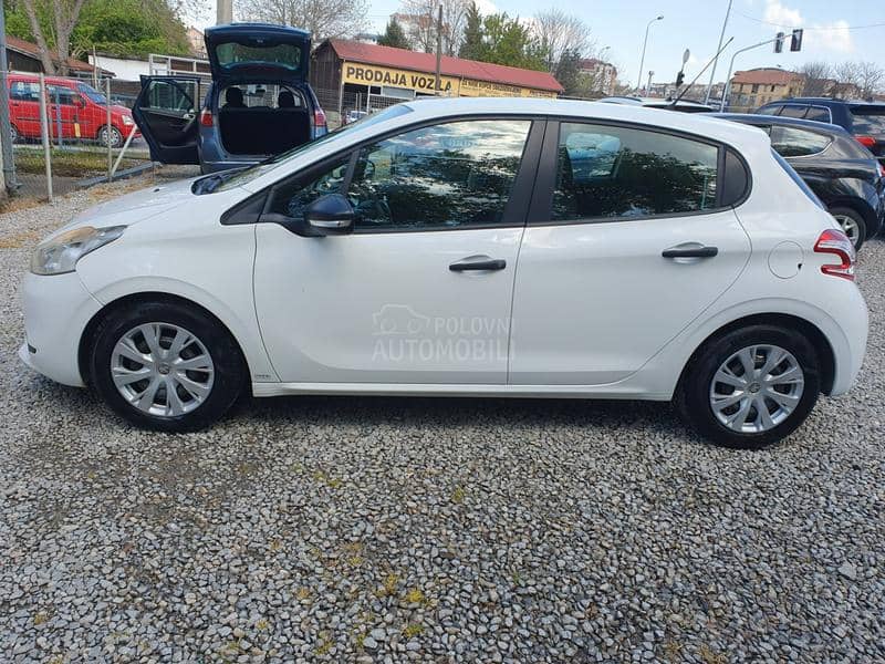 Peugeot 208 1.4 HDI