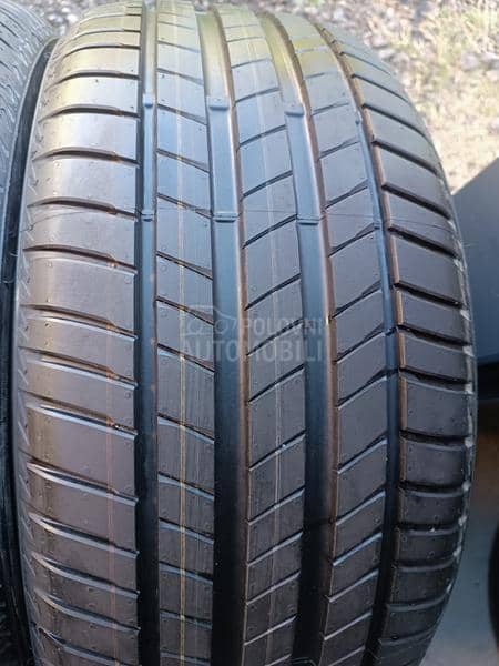 Bridgestone 245/45 R18 Letnja