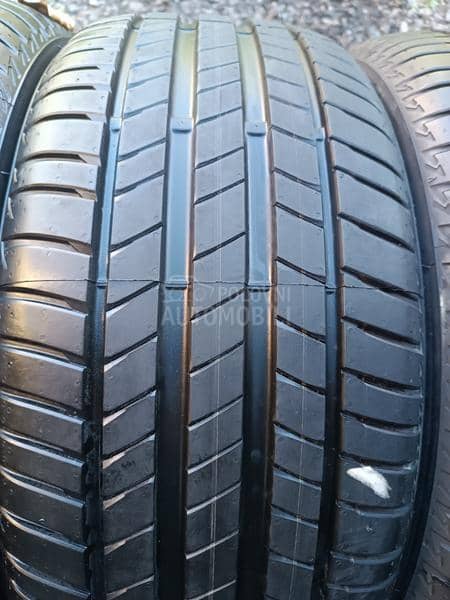Bridgestone 245/45 R18 Letnja