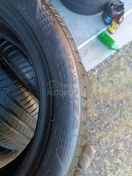 Bridgestone 245/45 R18 Letnja