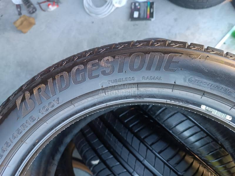 Bridgestone 245/45 R18 Letnja