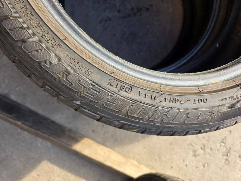 Bridgestone 205/50 R17 Letnja