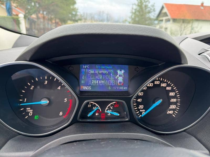 Ford Kuga 2,0 T E K  R E G