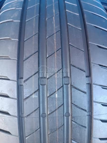 Bridgestone 225/55 R17 Letnja