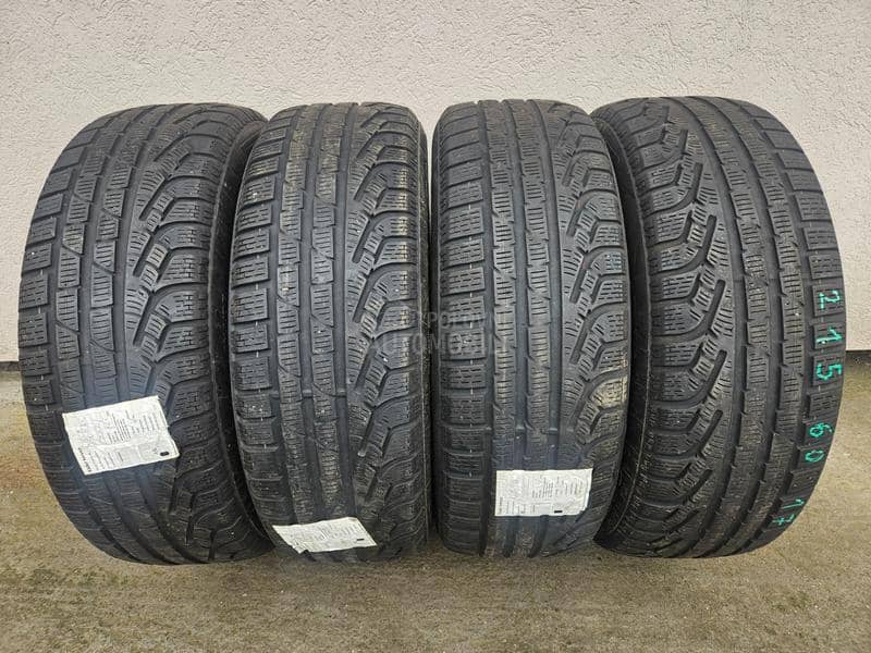 Pirelli 215/60 R17 Zimska