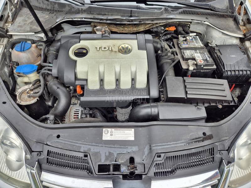 Delovi za Volkswagen Golf 5 1.9Tdi 2007. god.