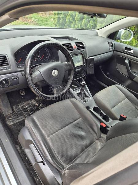 Delovi za Volkswagen Golf 5 1.9Tdi 2007. god.