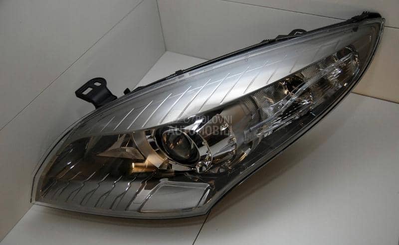 far levi xenon kao nov