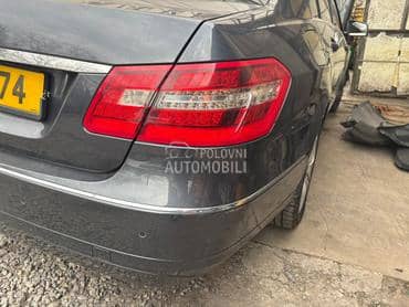 Stop svetla za Mercedes Benz E 200, E 220, E 230 ... od 2009. do 2016. god.
