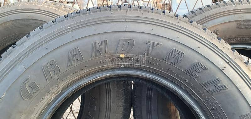 Dunlop 265/70 R16 Sve sezone
