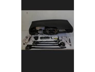 tabla aerbag pojasevi za Volkswagen Touran od 2014. do 2025. god.