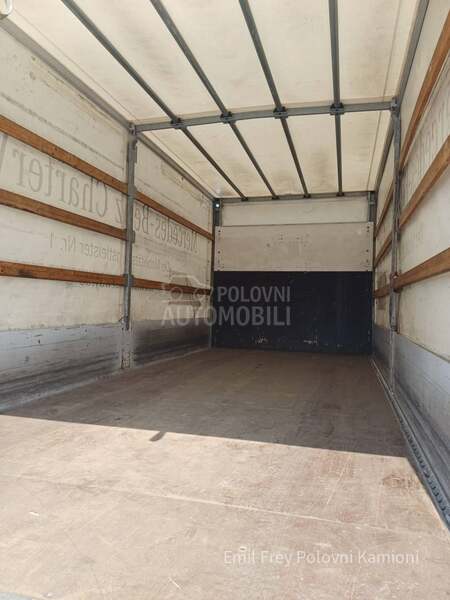 FUSO Canter