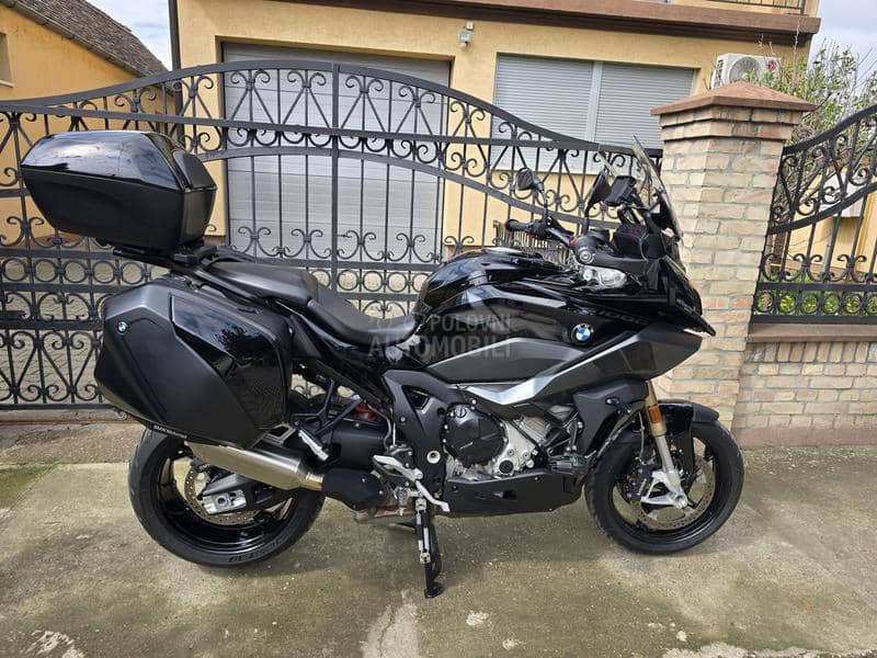 BMW S 1000 XR Triple Black