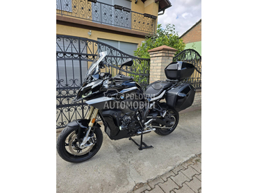 BMW S 1000 XR Triple Black