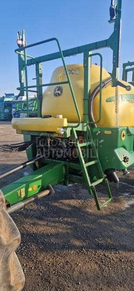 John Deere 732