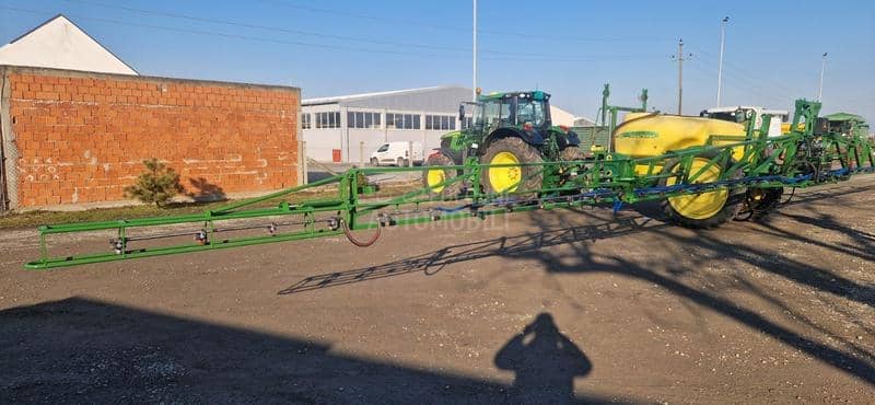John Deere 732