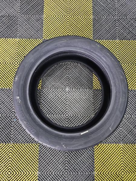 Bridgestone 245/45 R19 Letnja