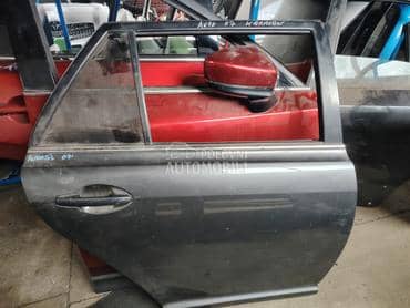 zadnja desna vrata za Toyota Avensis od 2003. do 2009. god.
