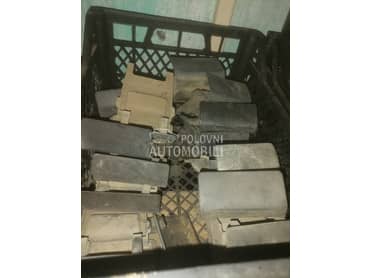 Poklopac plasticnog praga za Opel Astra G