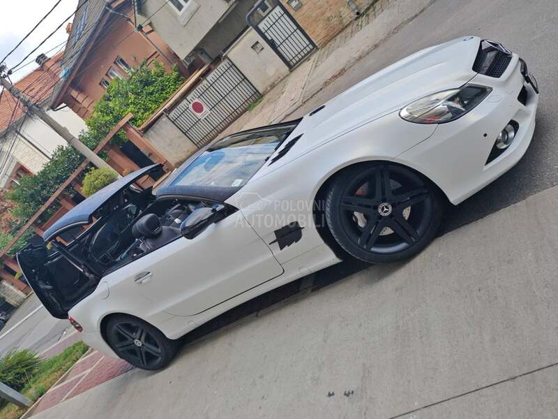 Mercedes Benz SL 280 Black Pack Restajl