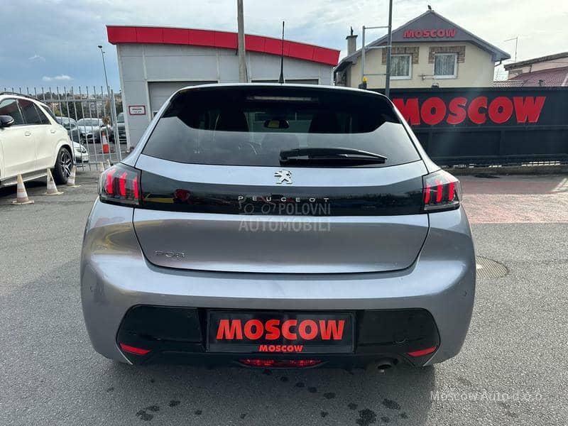 Peugeot 208 Allure business 1.2