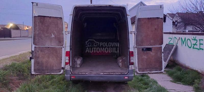 Mercedes Benz Sprinter 313
