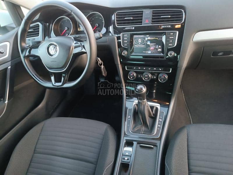 Volkswagen Golf 7  Volkswagen Golf 7