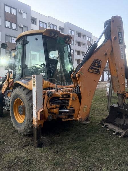 JCB 3cx