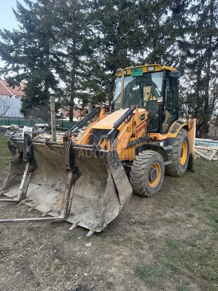 JCB 3cx