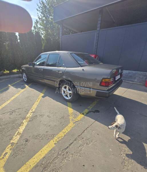Mercedes Benz E 124 E 260