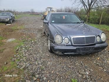 W210 Far za Mercedes Benz E Klasa od 1995. do 1999. god.