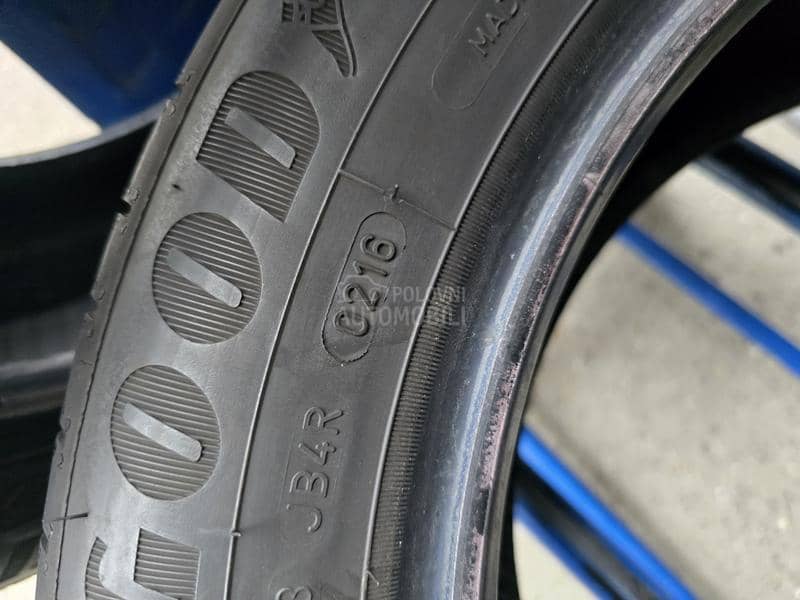 Goodyear 215/55 R16 Letnja
