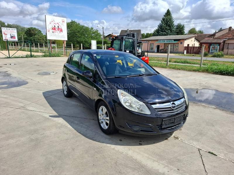 Opel Corsa B 