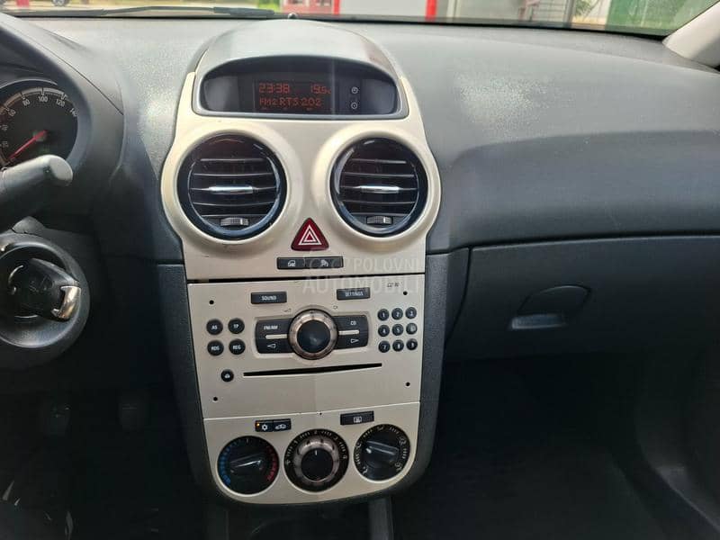 Opel Corsa B 