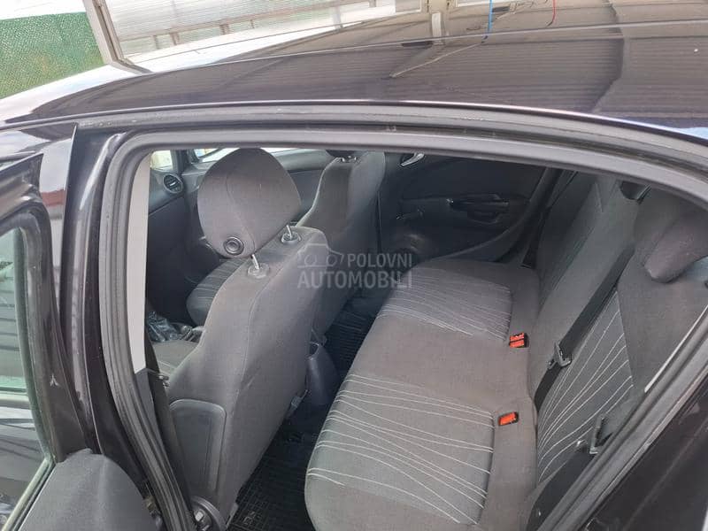 Opel Corsa B 