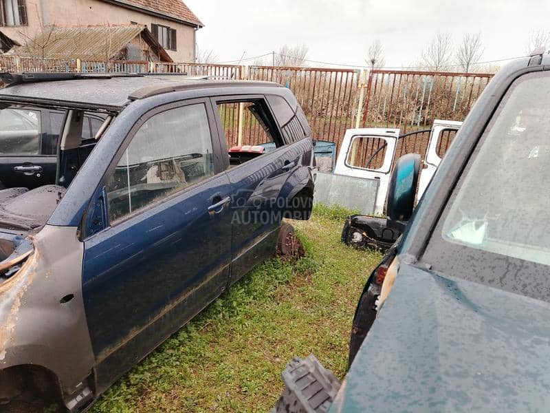 Suzuki Grand Vitara 2007. god. -  kompletan auto u delovima