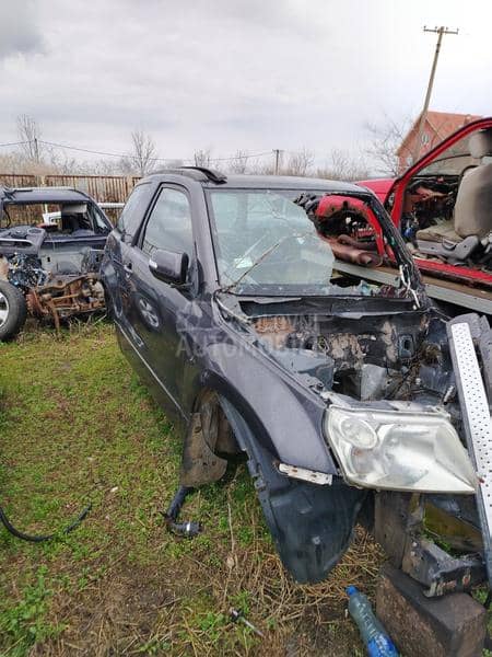 Suzuki Grand Vitara 2007. god. -  kompletan auto u delovima