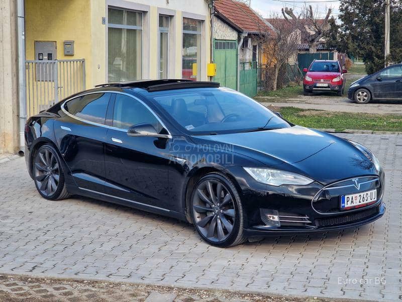 Tesla Model S F U L L