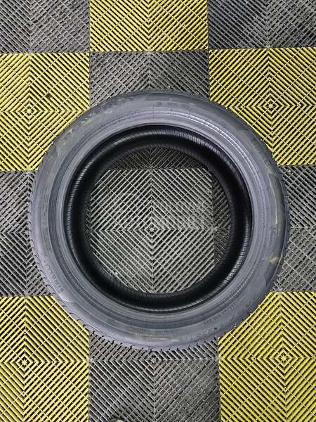 Pirelli 245/40 R18 Letnja