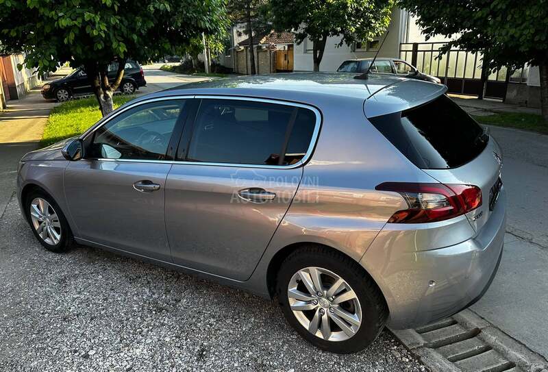 Peugeot 308 1.2 MATIK CH