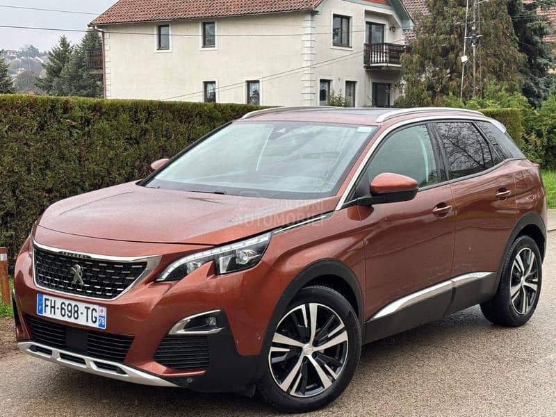 Peugeot 3008 1.5HDI ALLURE/PANO