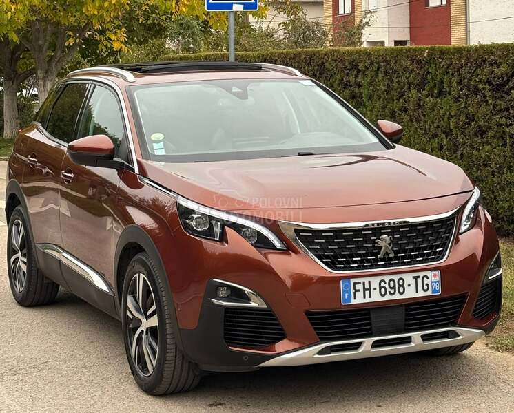 Peugeot 3008 1.5HDI ALLURE/PANO